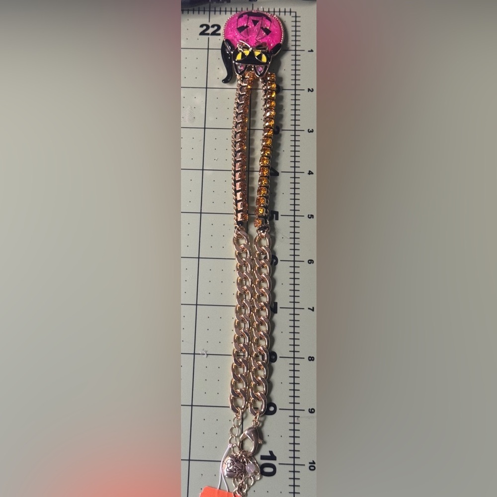 Betsey Johnson Cat in Pumpkin Necklace NWT Halloween Statement Jewelry Pendant - Picture 5 of 6